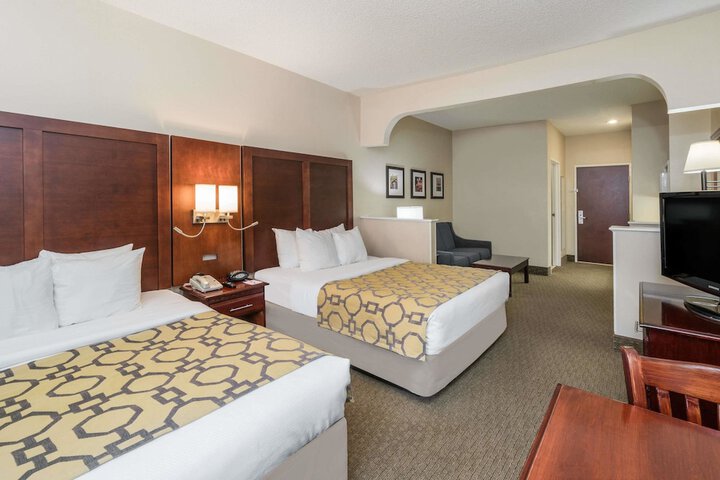 Room 13 of 45