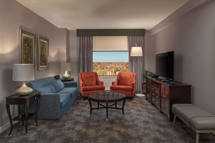 Hilton Lexington / Downtown
