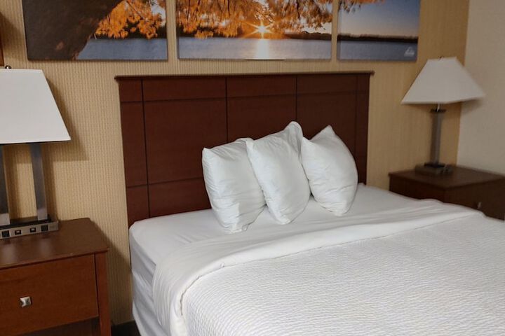 Room 18 of 46