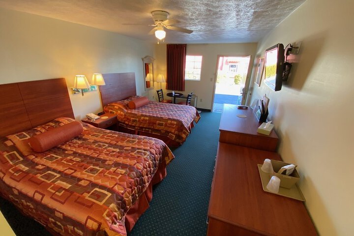 Country Hearth Inn & Suites Union City