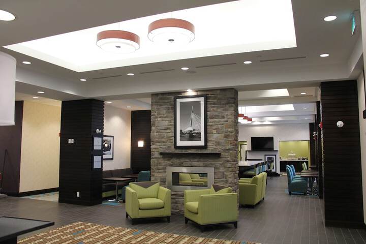 Hotel Interior 8 of 36