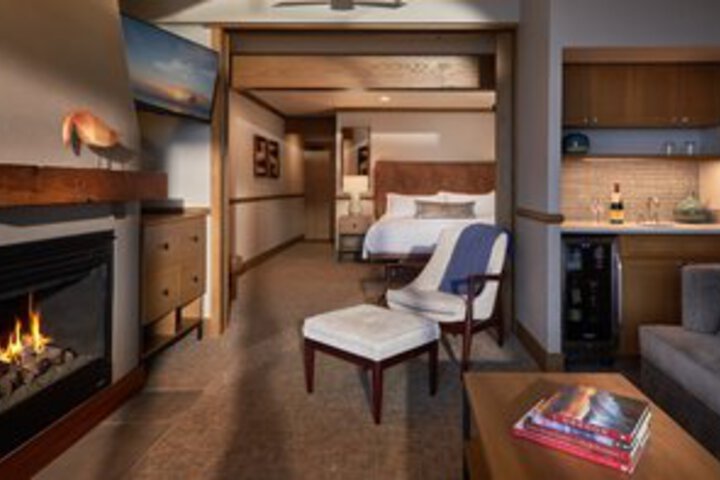 Room 171 of 248