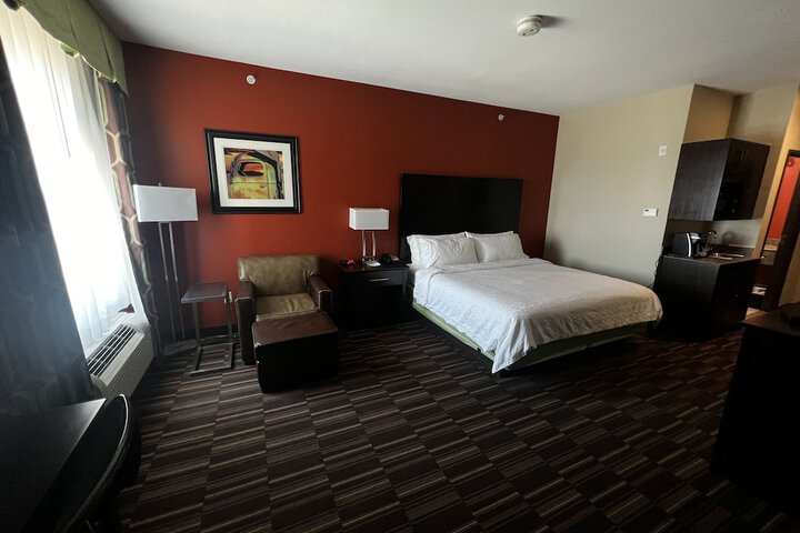 Room 16 of 52