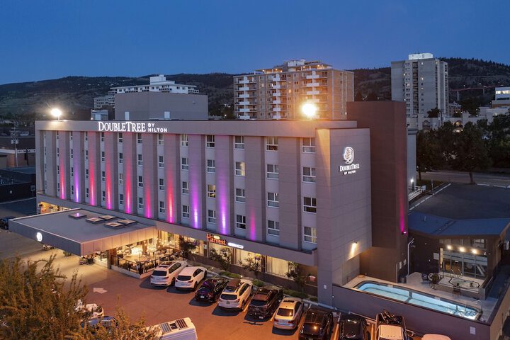 Hotel 2 of 48