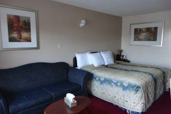 Room 34 of 59