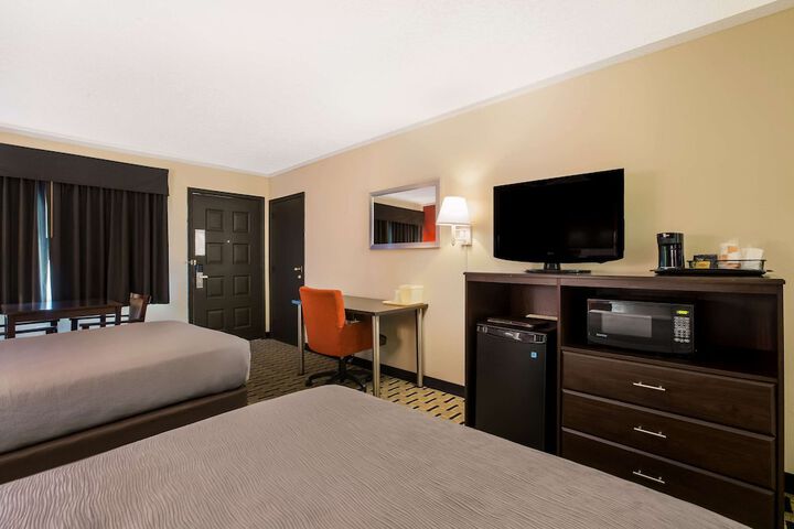Room 31 of 45