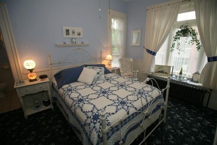 Room 26 of 46
