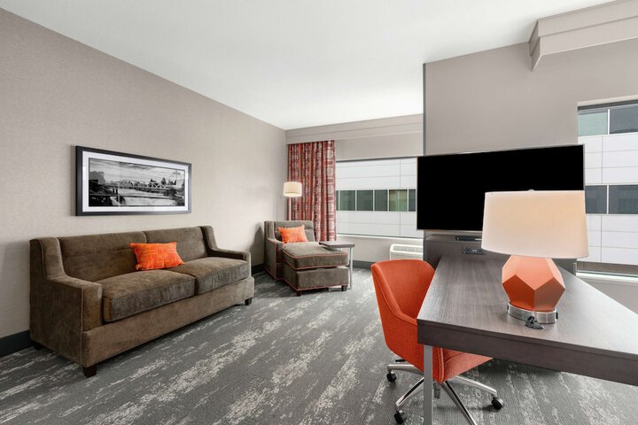 Room 29 of 65