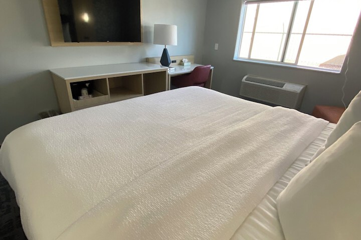 Room 20 of 35