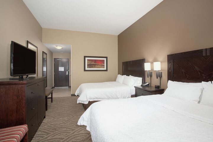 Room 16 of 37