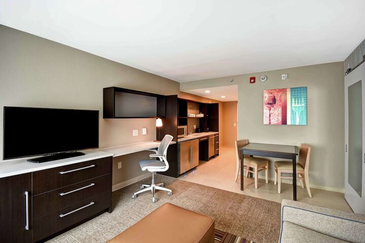 Room 18 of 40