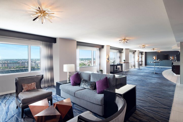 Hilton Baltimore Inner Harbor