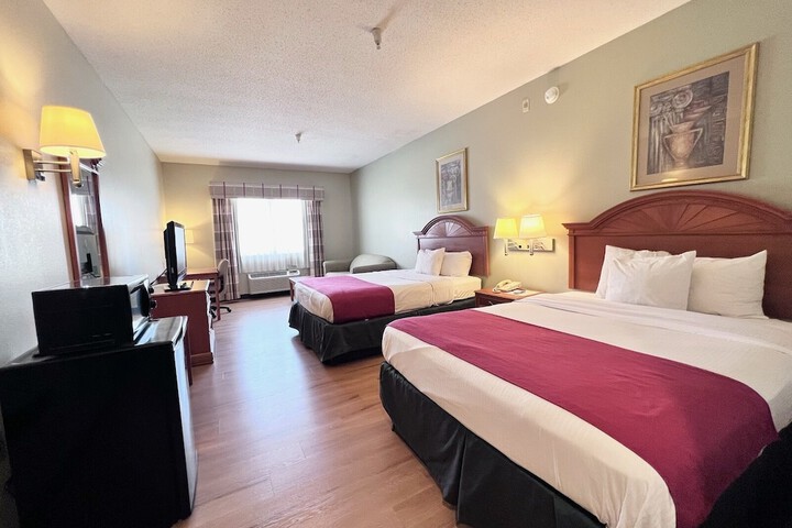 Room 20 of 40
