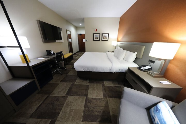 Comfort Inn & Suites Hutchinson