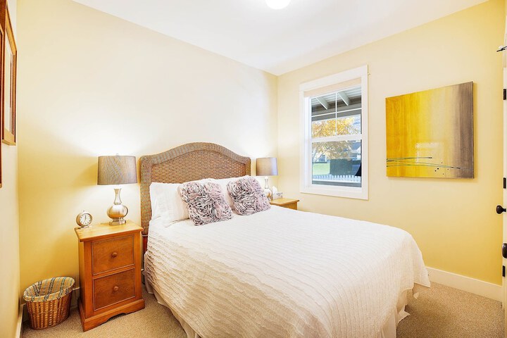 Veranda Beach Cottages
