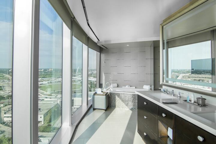 Omni Dallas Hotel
