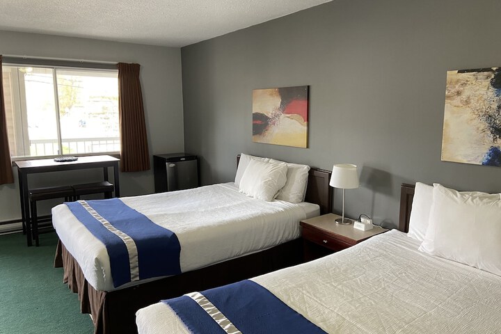 Room 15 of 28