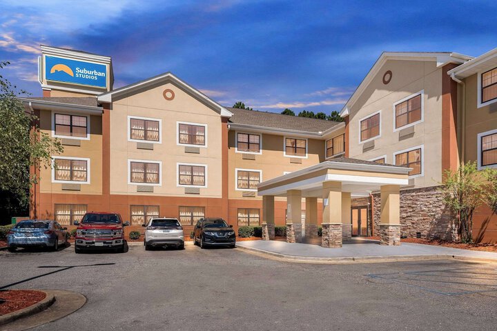 Hotel 4 of 24