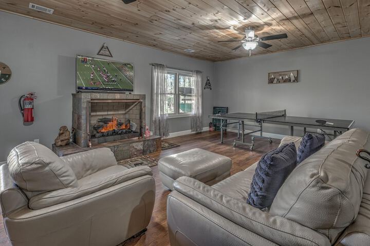 32 Acre Memory Maker by Escape to Blue Ridge