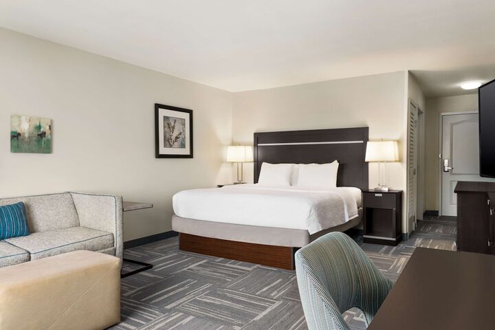 Room 21 of 68