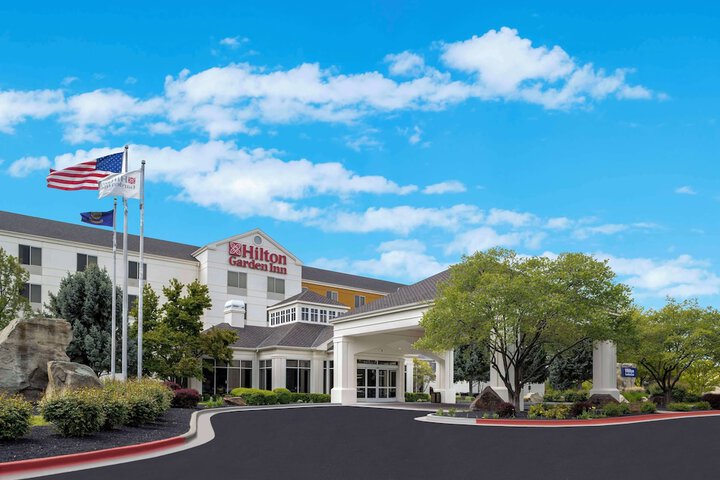 Hotel 6 of 82