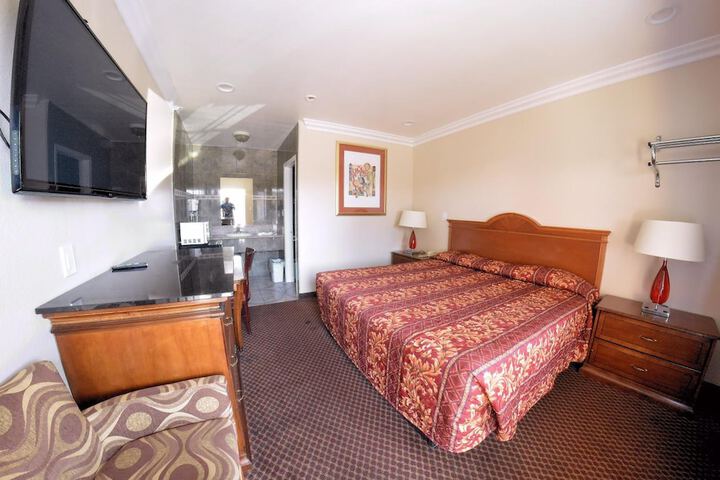 Room 49 of 52