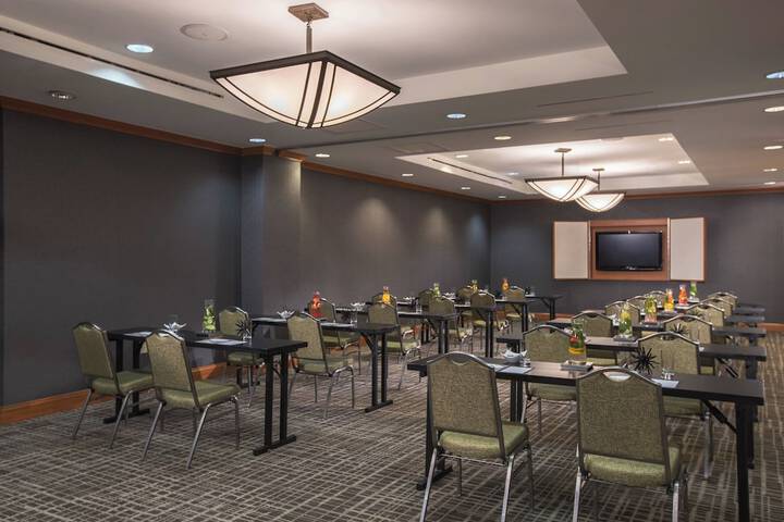 Renaissance Raleigh North Hills Hotel
