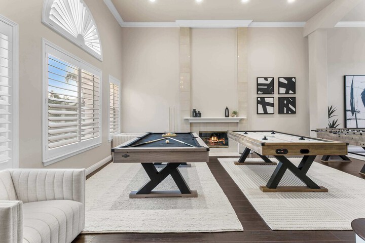 Luxury Pool Home w Theater Games & Mountain View