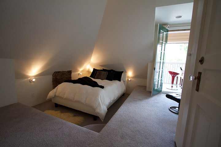 Room 46 of 69