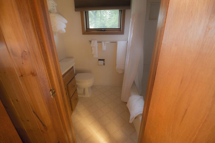 Room 54 of 132