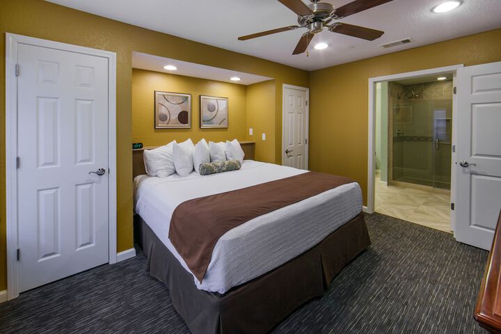 Holiday Inn Club Vacations Orlando Breeze Resort by IHG