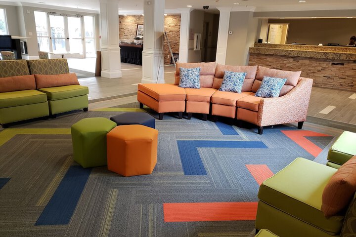 Hotel Interior 10 of 38