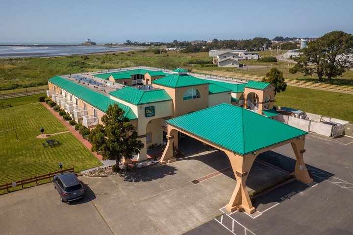 Hotel 11 of 49