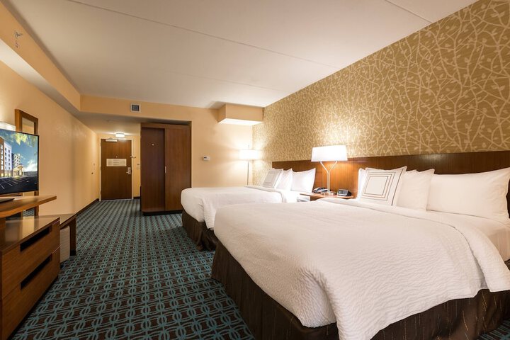 Room 12 of 40