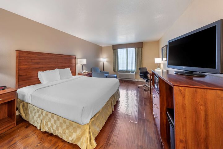 Room 12 of 42