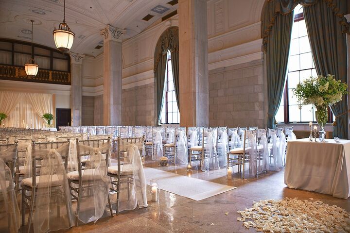 Ballroom/Hall 94 of 98