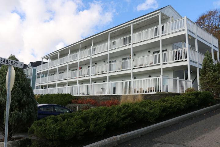 Union Bluff Hotel & Meeting House