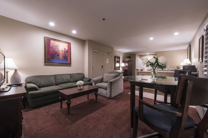 Room 20 of 34