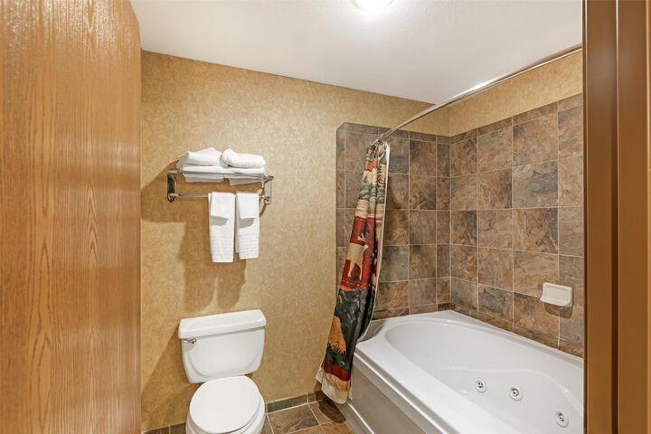 Best Western Plus Kelly Inn & Suites
