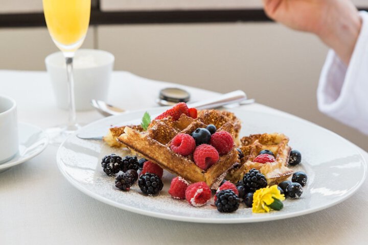 Breakfast/Coffee Service 110 of 132