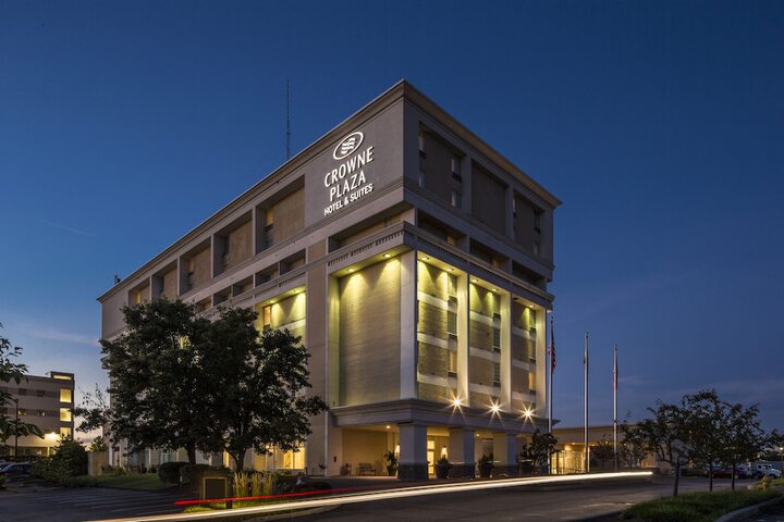 Hotel 8 of 86