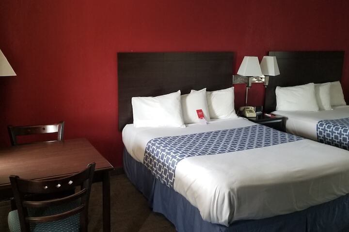 Room 44 of 49