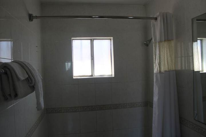 Room 42 of 69