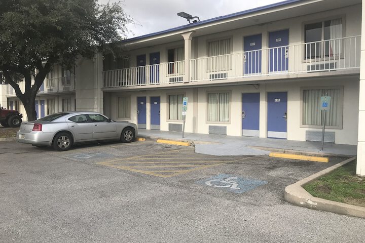 Property Grounds 37 of 37