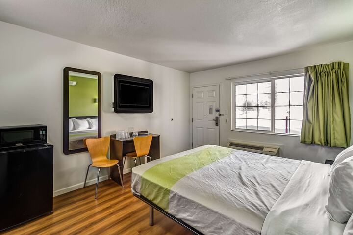 Room 26 of 35