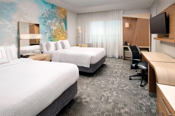 Room 14 of 28