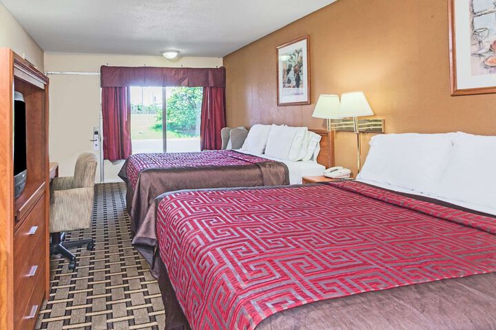 Room 14 of 14