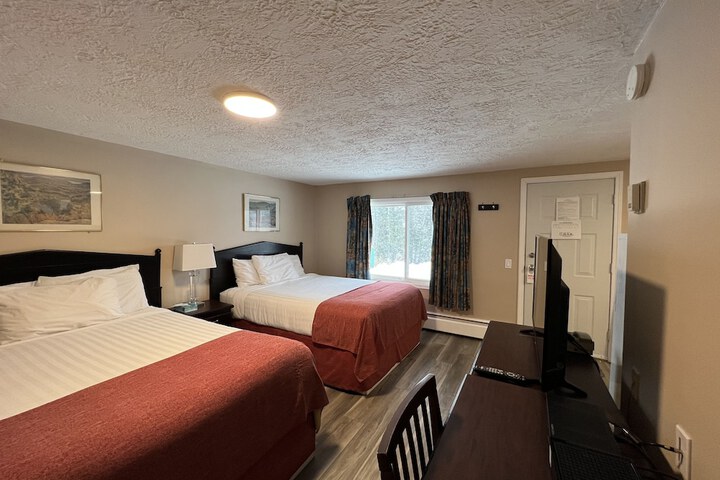 Room 75 of 153