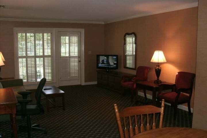 Room 25 of 52