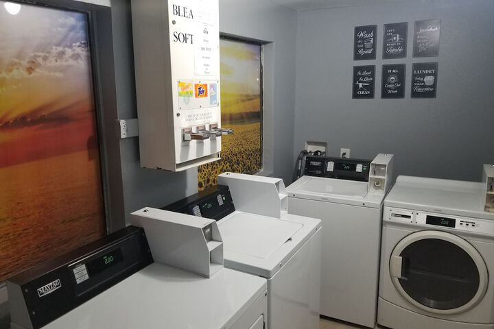 Laundry 114 of 117